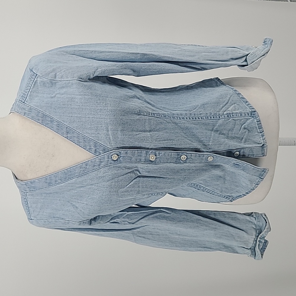 Bp. Light wash denim button down blouse , lightweight jacket y2k small